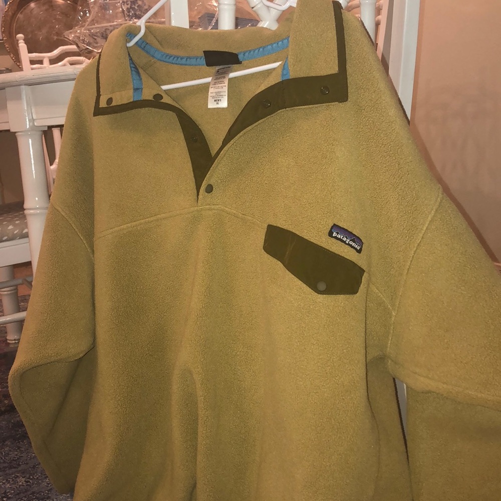 Men’s Patagonia Synchilla Tan/Brown snap pullover